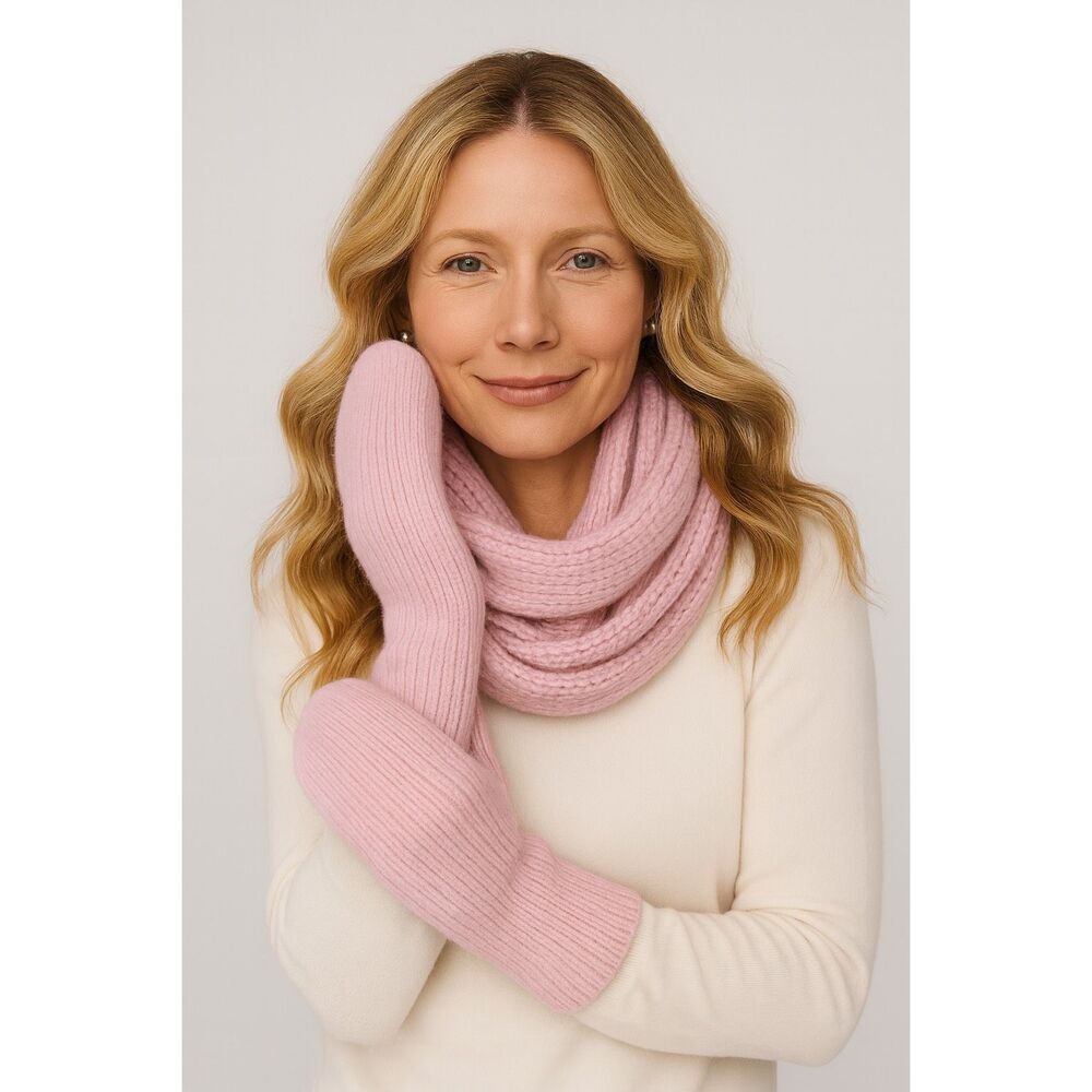 Lululemon Pink Ribbed Merino Wool-Blend Mittens M/L NWT Medium Weight Cozy